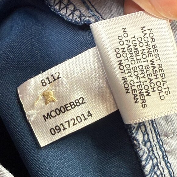 Peter Millar Salem Performance Golf Shorts Men 36 Dark Blue 9" Classic Fit - Picture 8 of 16